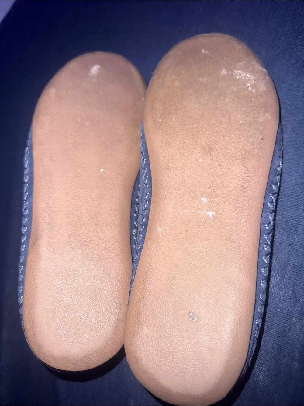 UGG Size 8 Navy Suede Shearling Slip-Ons Slippers